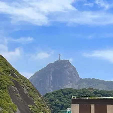 Vista Para O Cristo No Coracao De Copacabana Rio de Janeiro Exterior photo